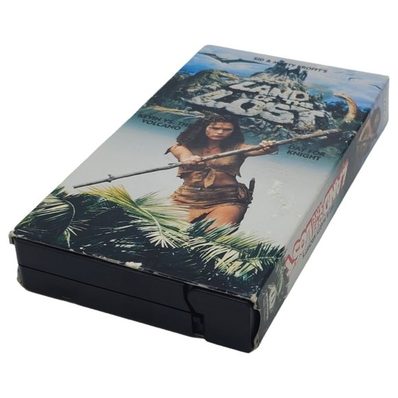 Land of the Lost Kevin vs. the Volcano/Day For Knight VHS 1993 M18 - Picture 2 of 3